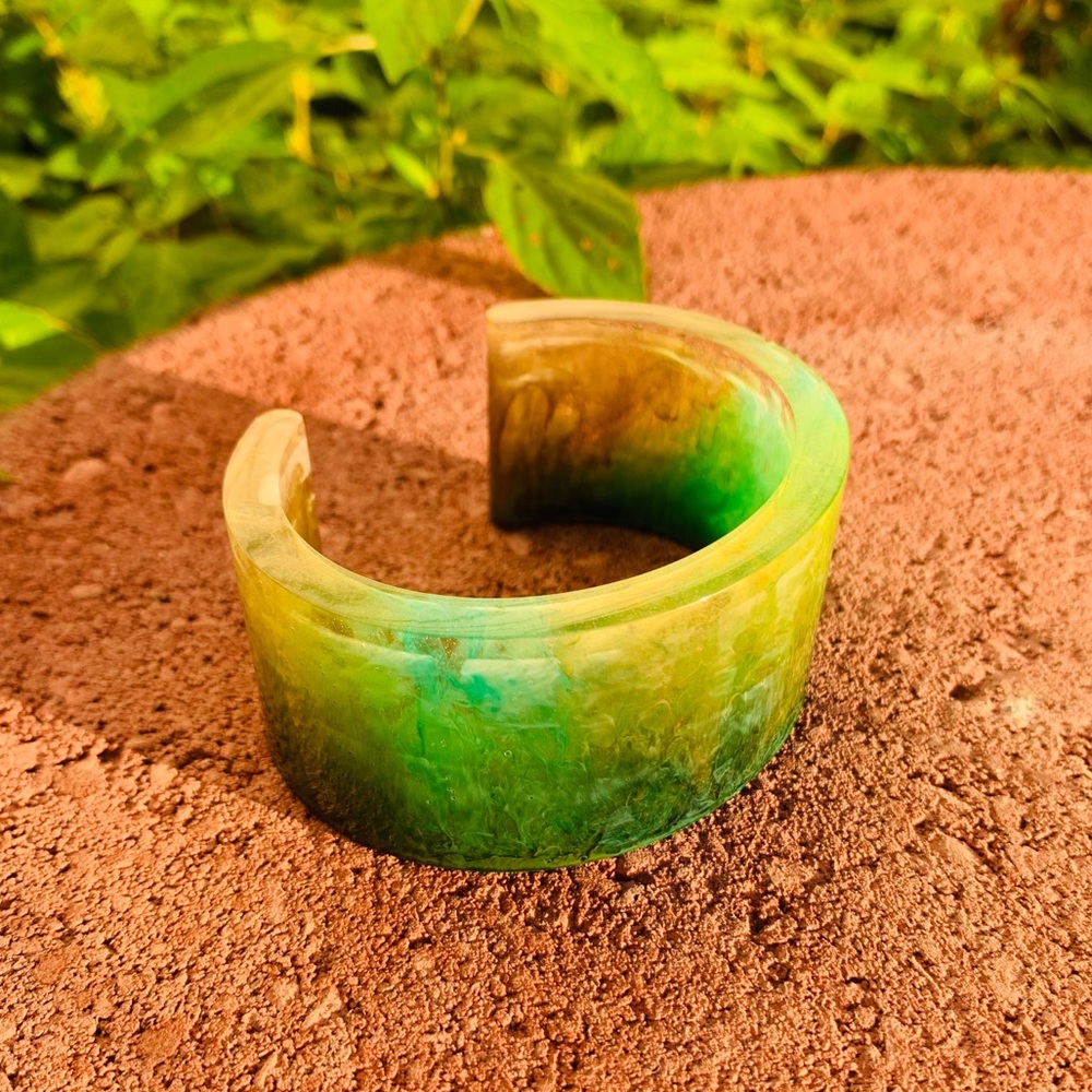 Handmade✨MOTHER EARTH Cuff Bracelet